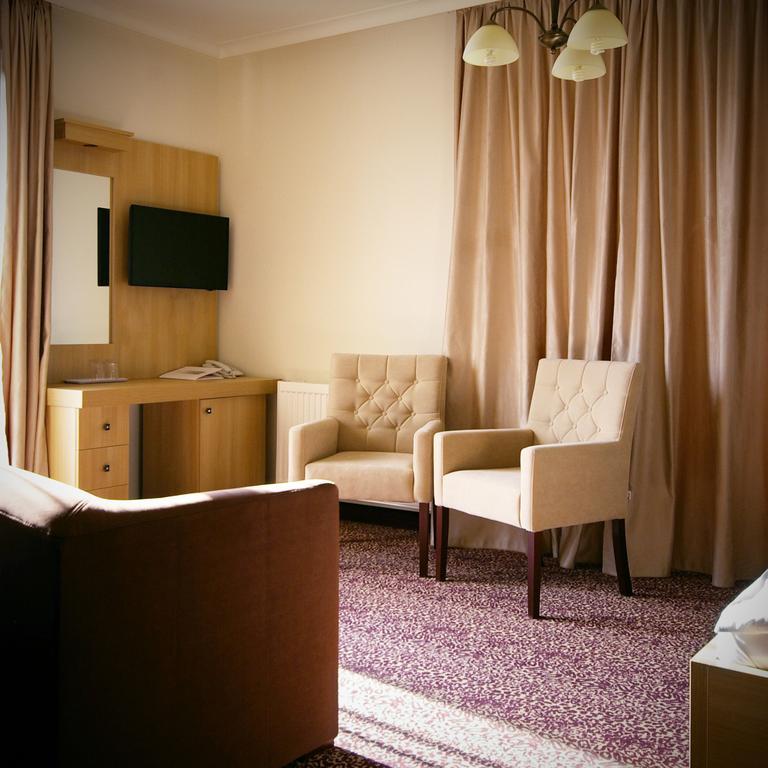 Xavin Wellness Hotel & Restaurant Harkány Room photo